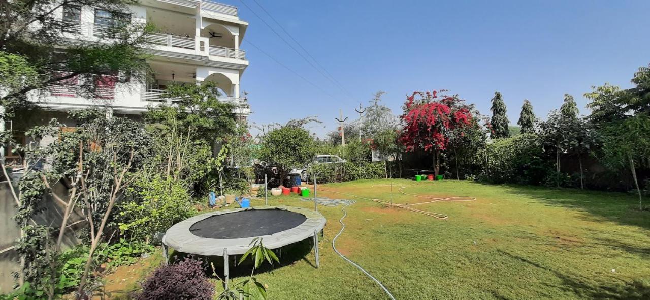 Ibishouse Farm Stay Bharatpur Exterior photo