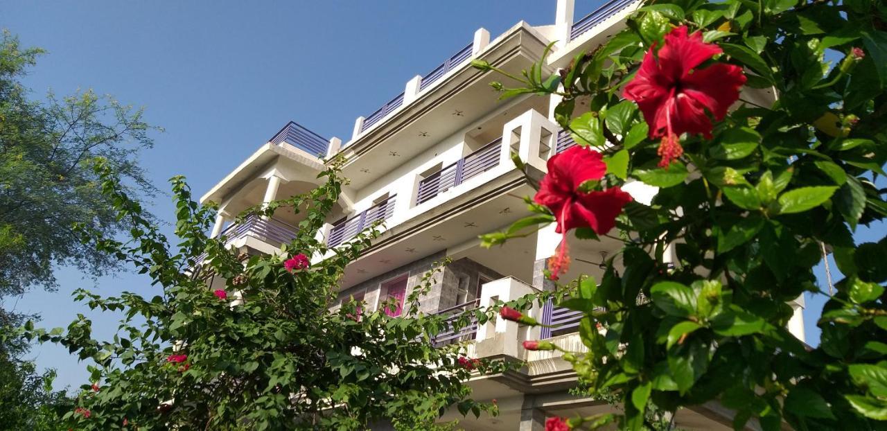 Ibishouse Farm Stay Bharatpur Exterior photo